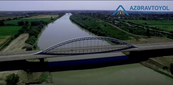 Над рекой Кура открыт уникальный мост – ВИДЕО 